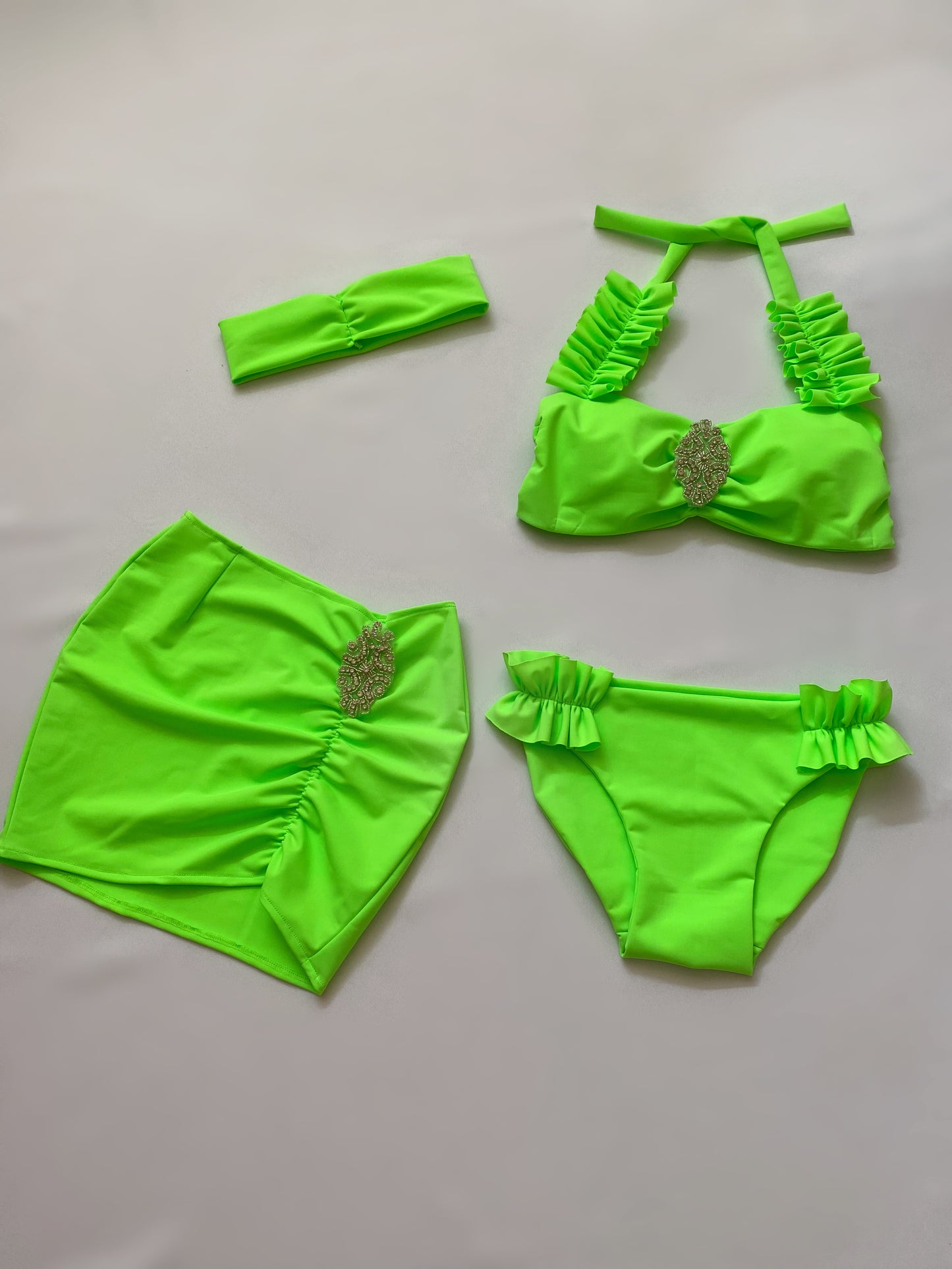 BIZA Set in LIME GREEN