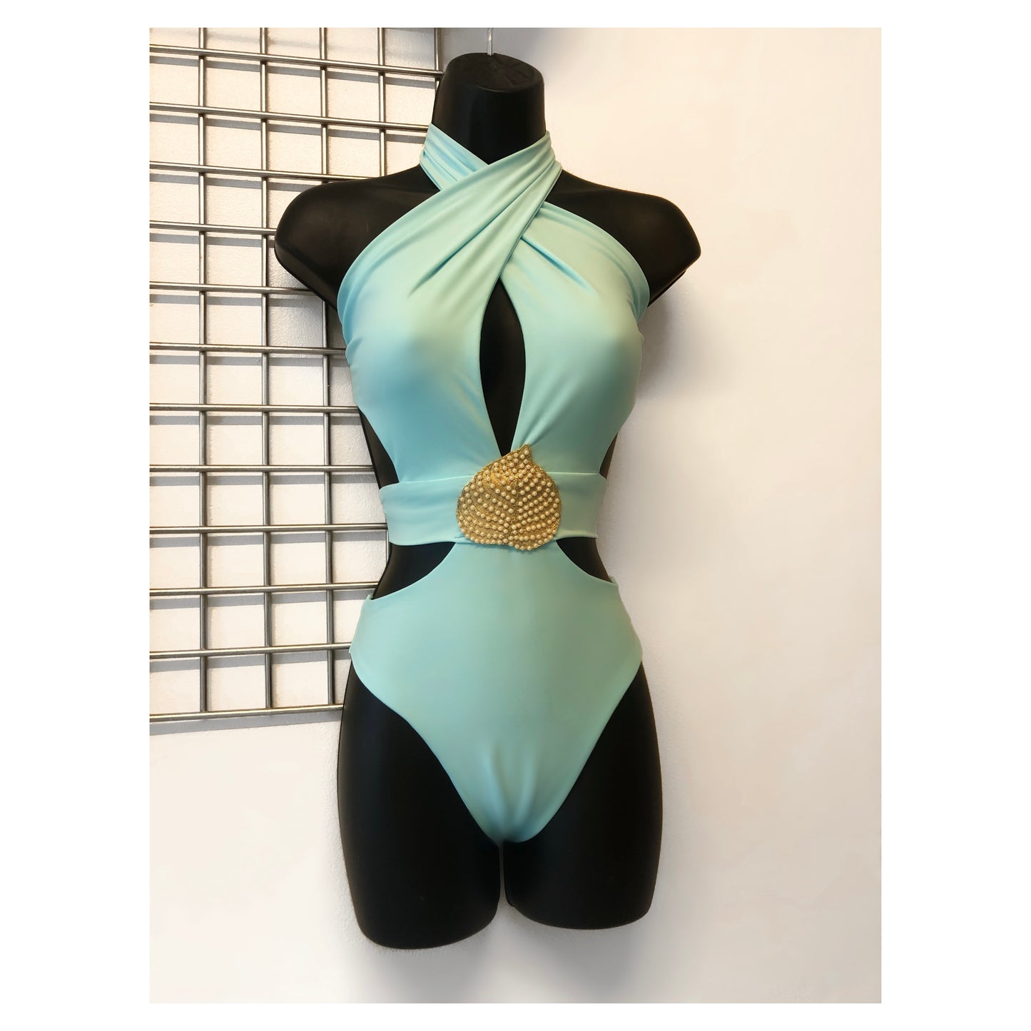 LAGUNA Set in SKY BLUE