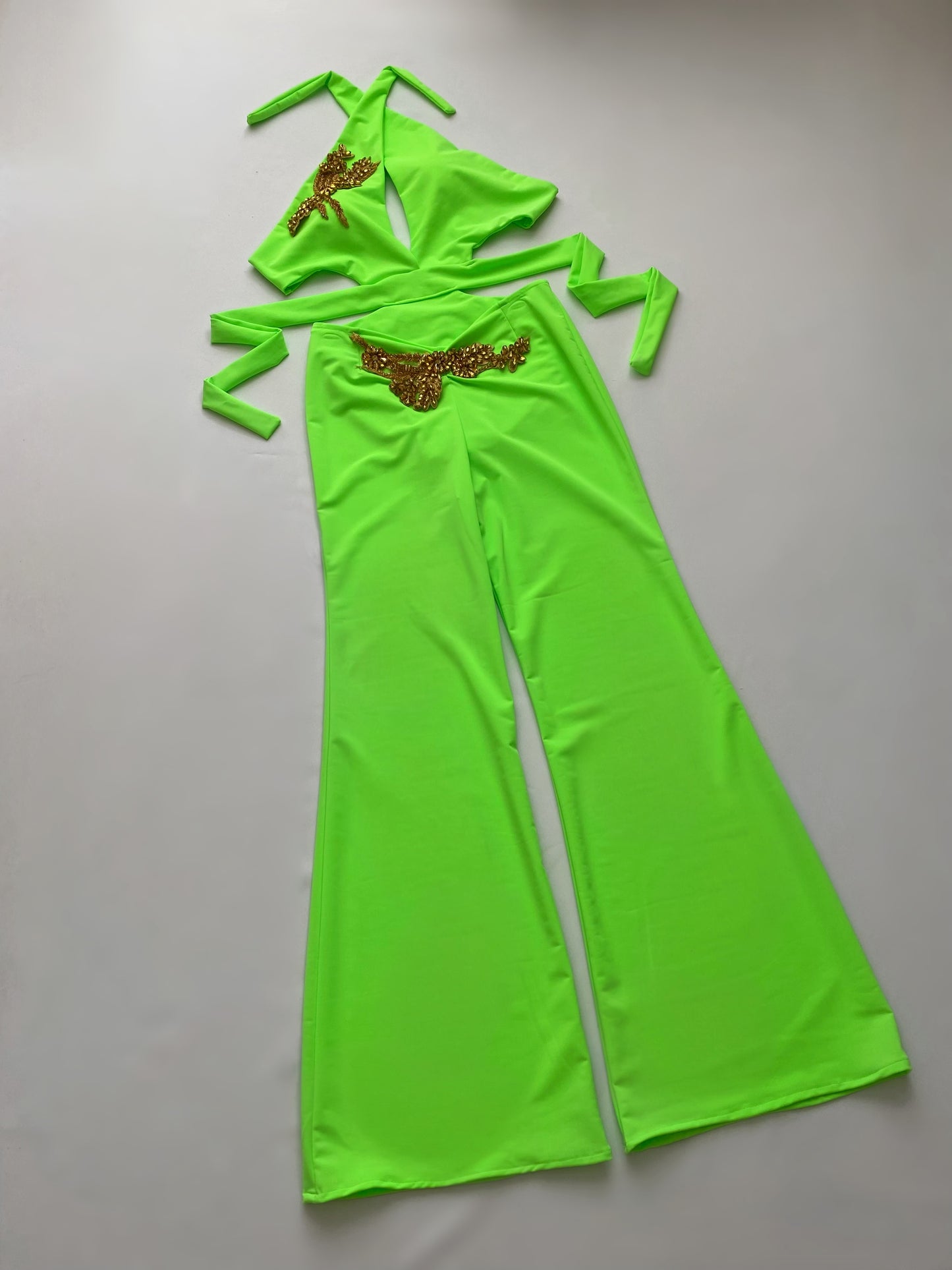 TYLA Set in LIME GREEN