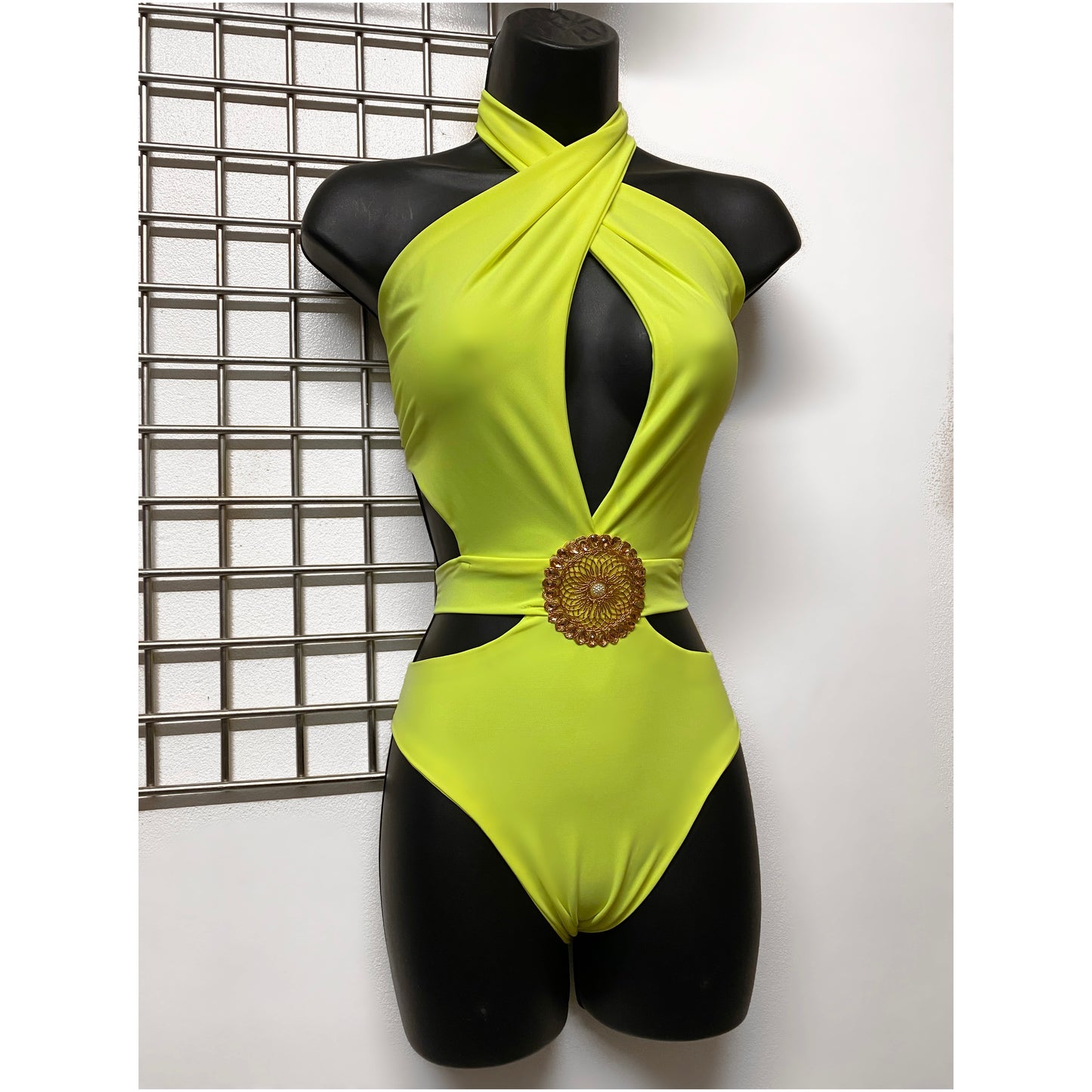 LAGUNA Set in NEON YELLOW