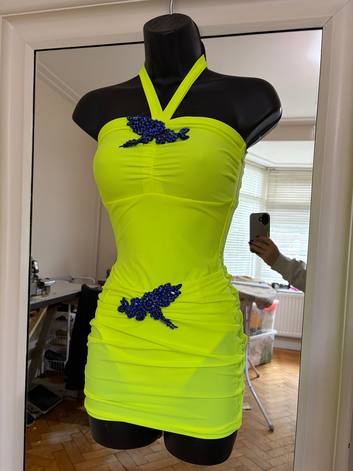 MALIBU in Neon Yellow