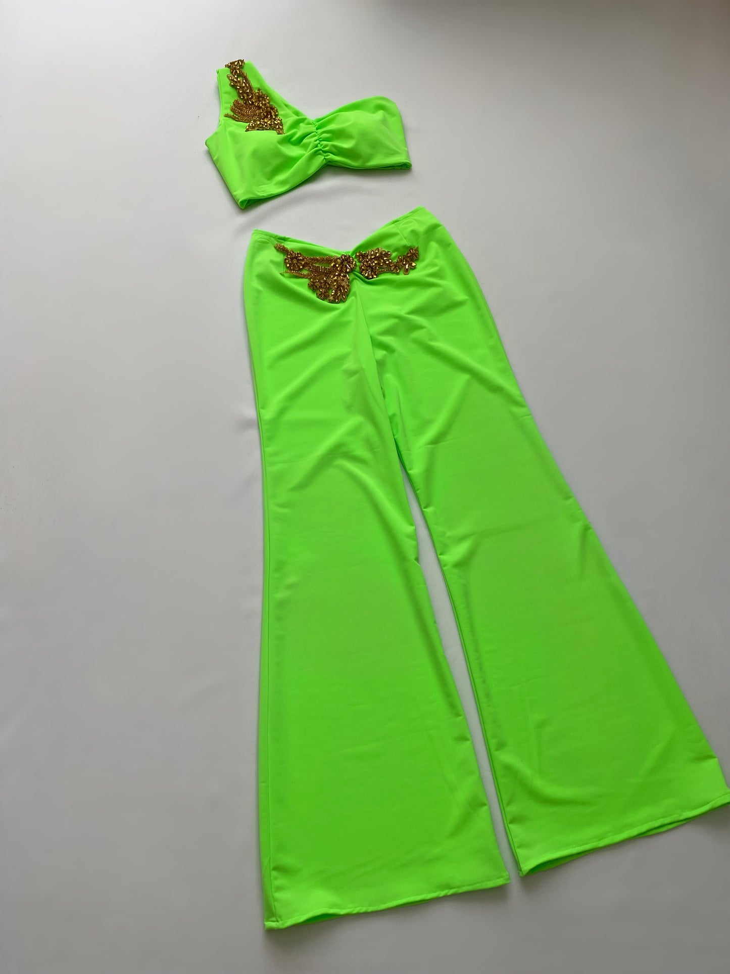 DARA Set in LIME GREEN