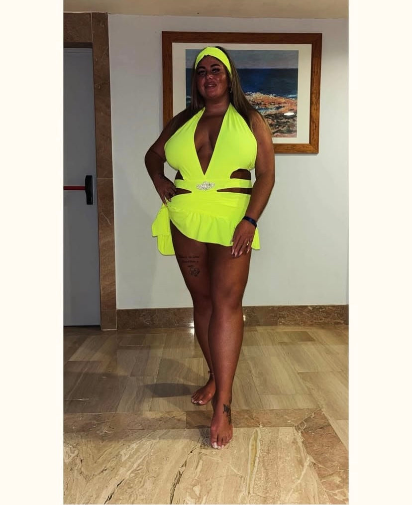 LAGUNA Set in NEON YELLOW