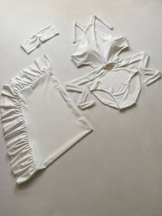 LAGUNA Set in WHITE
