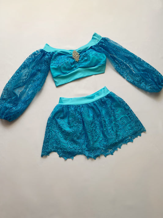 NIKKI Set in AQUA BLUE