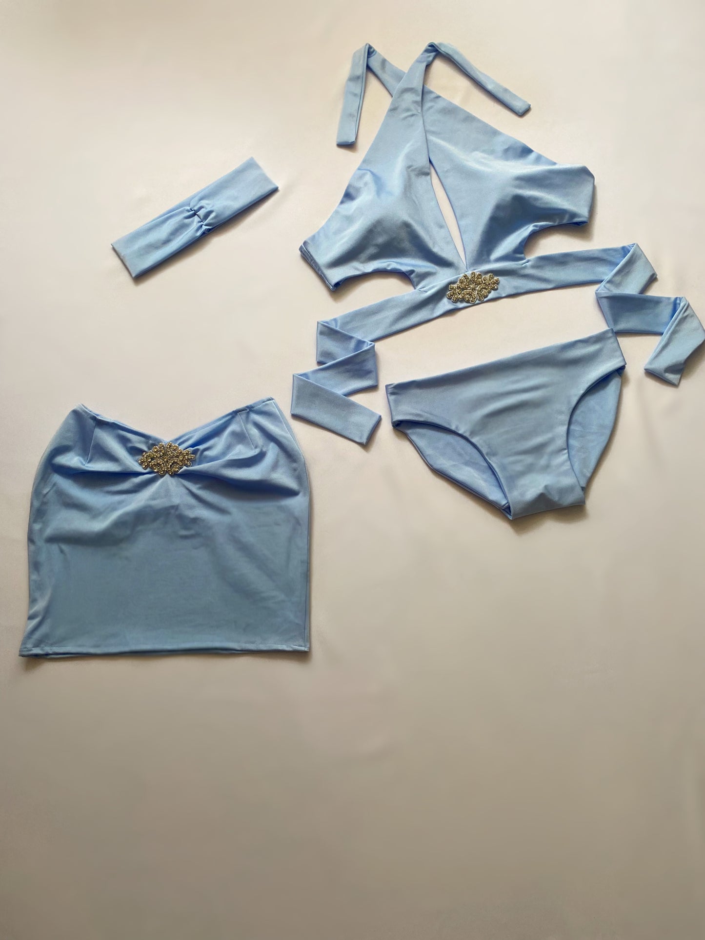 DUBAI Set in BABY BLUE