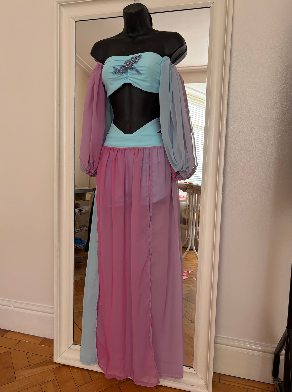 ALESANDRA Set in BLUE & PINK OMBRÉ