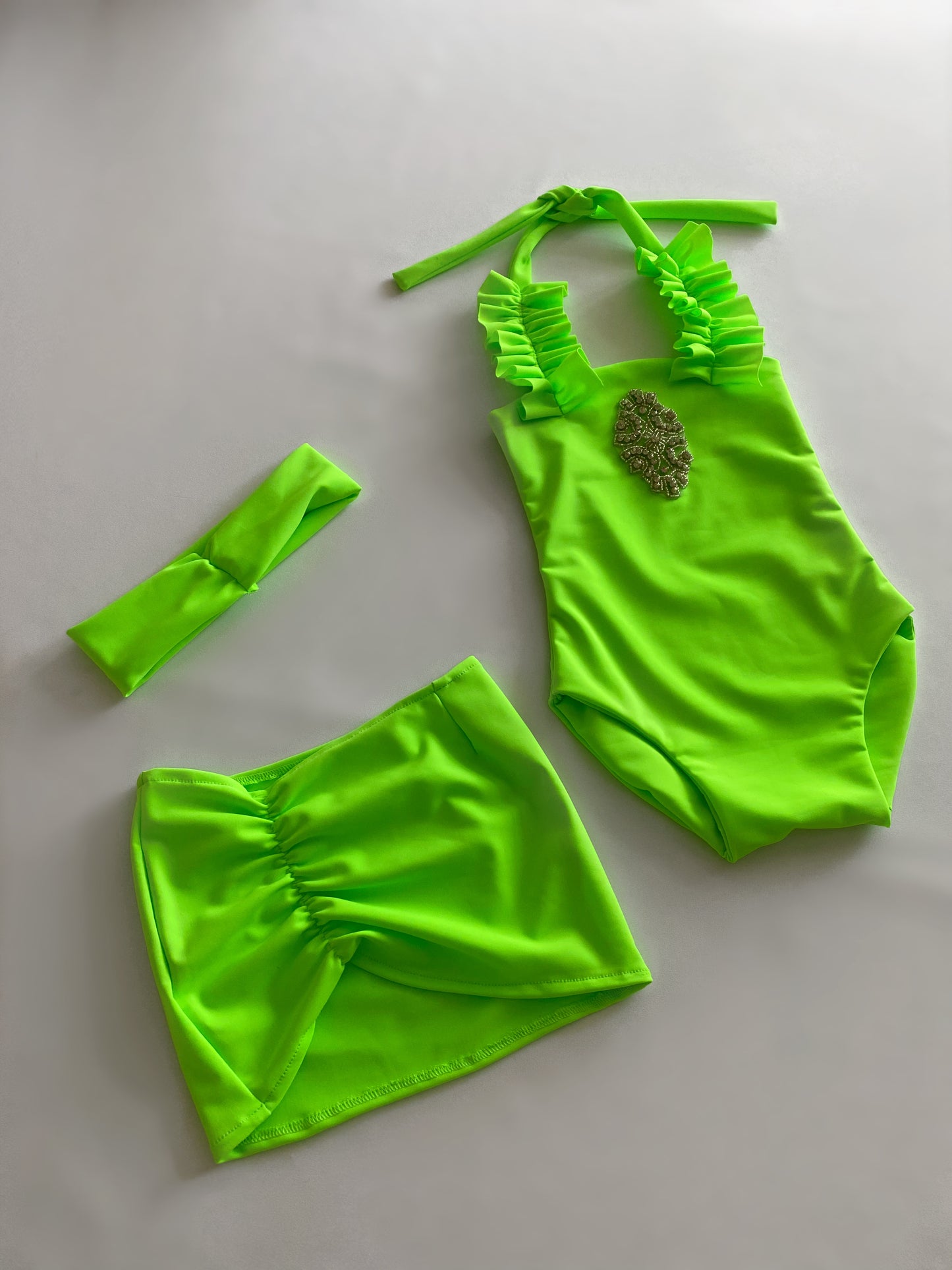 KIDS NEVAEH Set in LIME GREEN